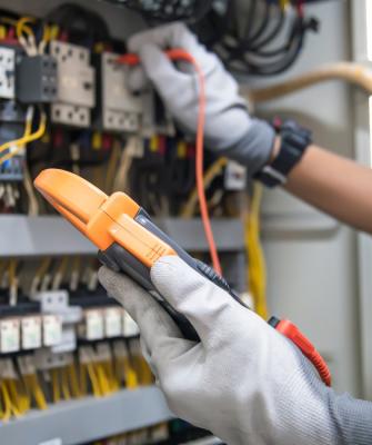 Ηλεκτρικές εγκαταστάσεις-ηλεκτρολόγος