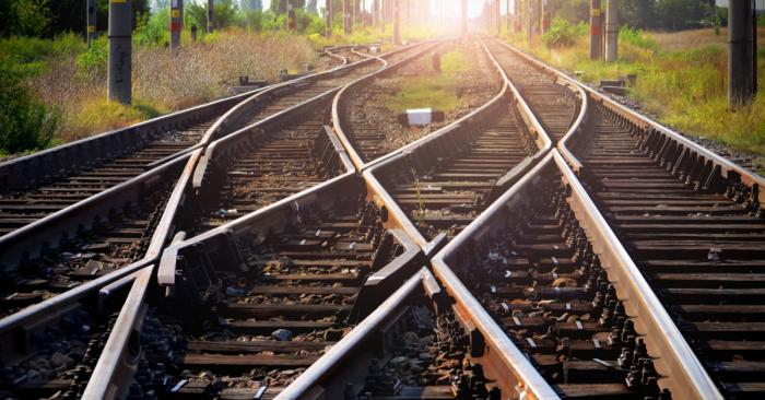Eurostar: 16 ακυρώσεις και καθυστερήσεις λόγω βλάβης στη βόρεια Γαλλία Σιδηροδρομικές γραμμές ανατολή