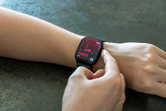 Apple Watch στον καρπό