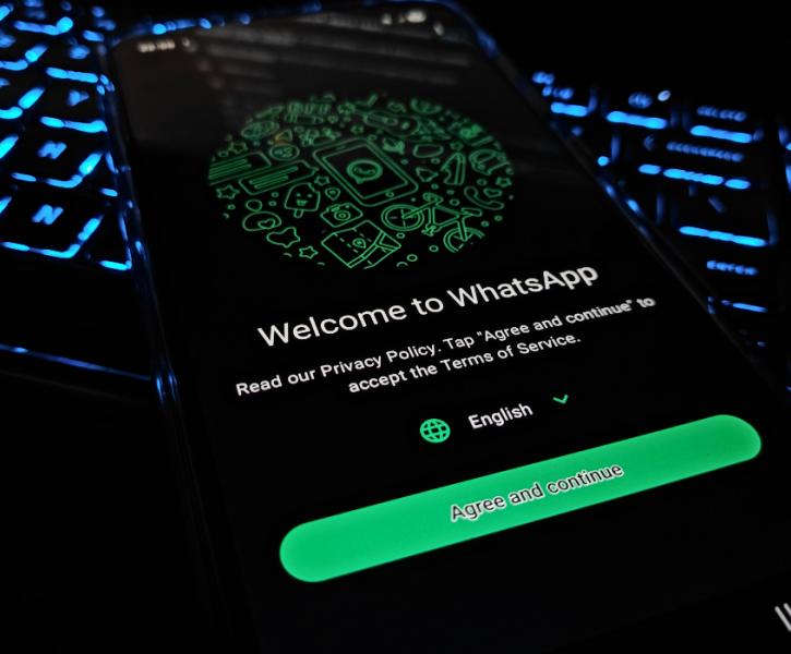 Η εφαρμογή μηνυμάτων WhatsApp WhatsApp