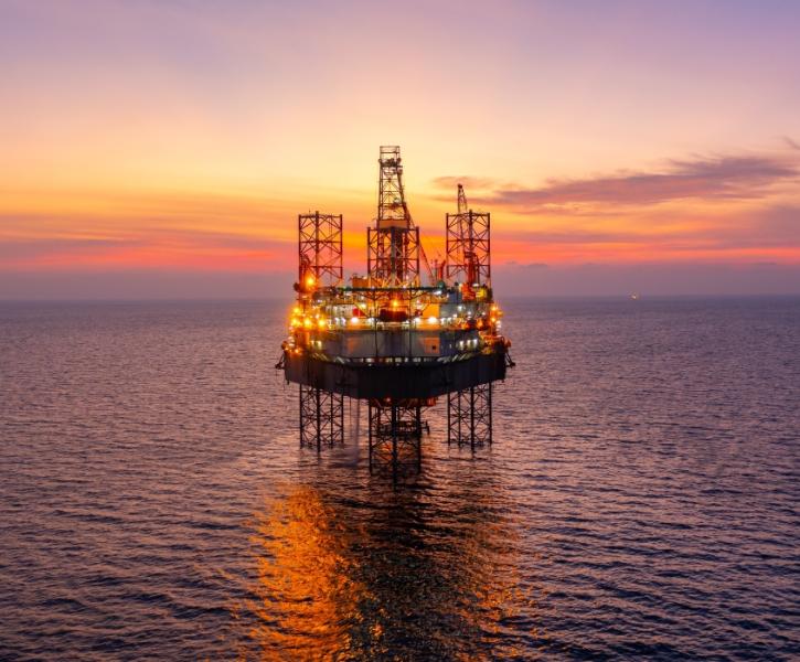 Πλατφόρμα υδρογονανθράκων θάλασσα