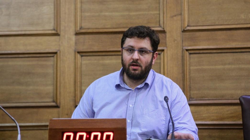 Ο Κώστας Ζαχαριάδης στη Βουλή Κώστας Ζαχαριάδης ομιλεί