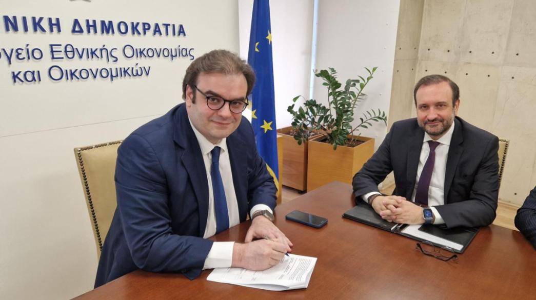 Κυριάκος Πιερρακάκης υπογραφή
