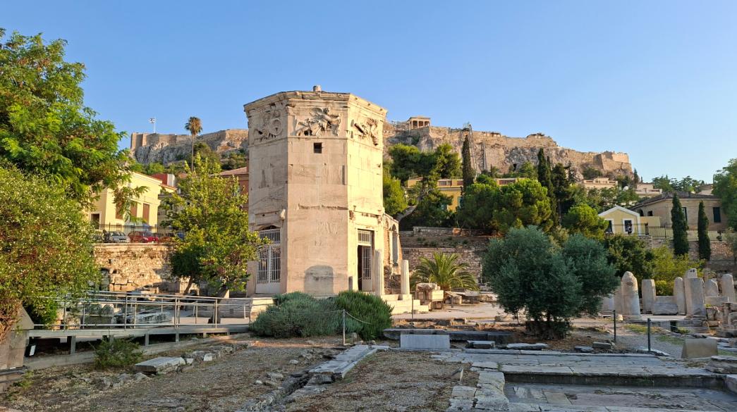 Ακρόπολη και αρχαία ερείπια