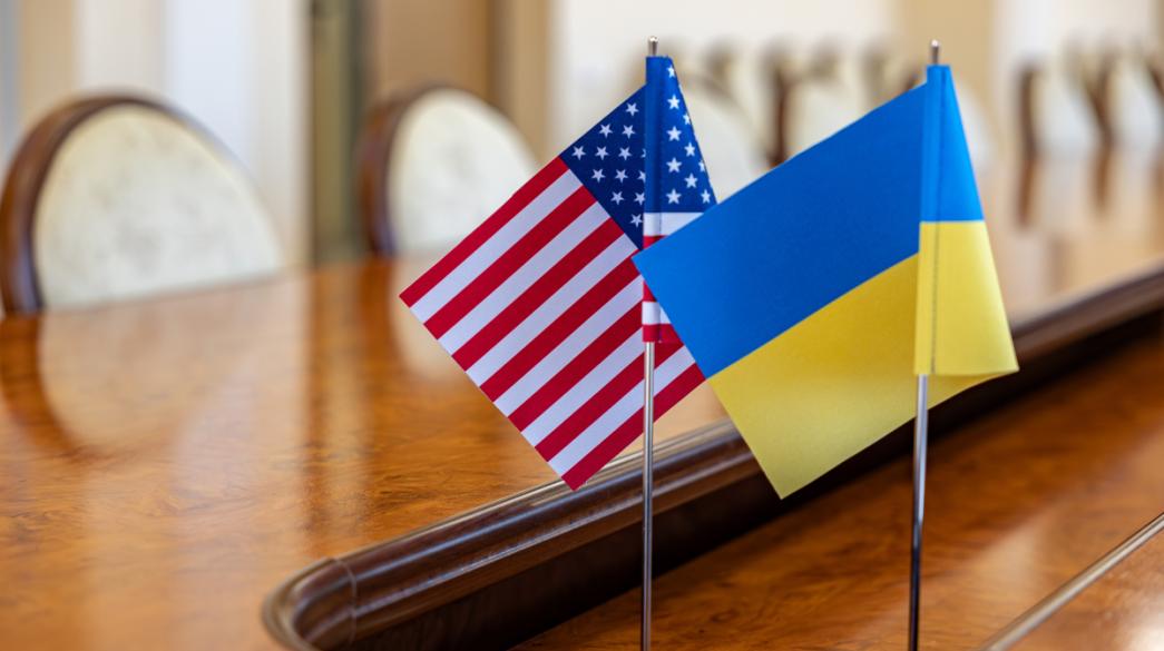 Σημαίες ΗΠΑ Ουκρανίας