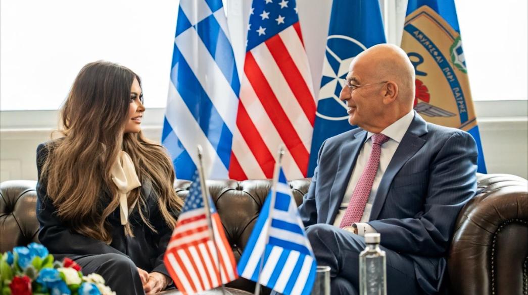 Γκίλφοϊλ- Δένδιας