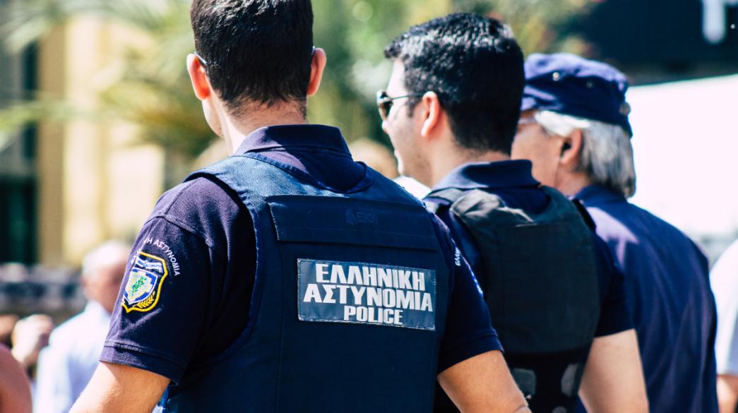 Έλληνες αστυνομικοί δράση