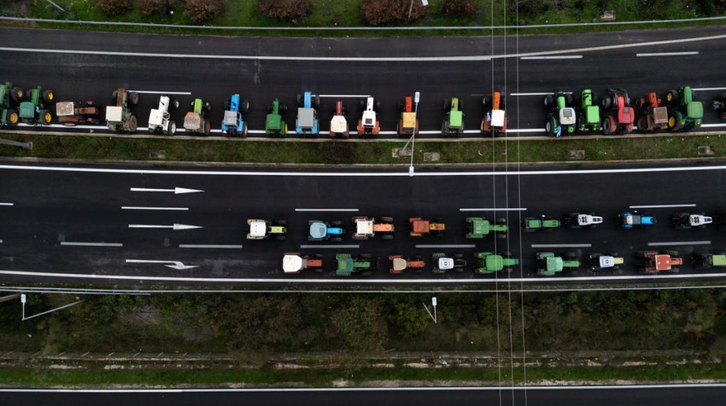 Κινητοποίηση αγροτών αυτοκινητόδρομος