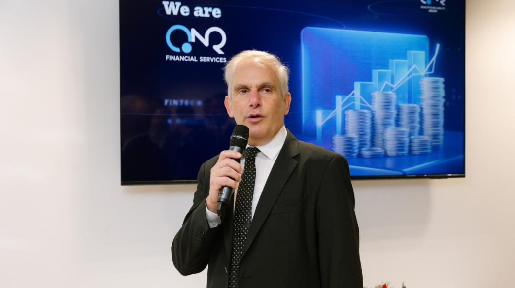 Παναγιώτης Πασχαλάκης-QnR