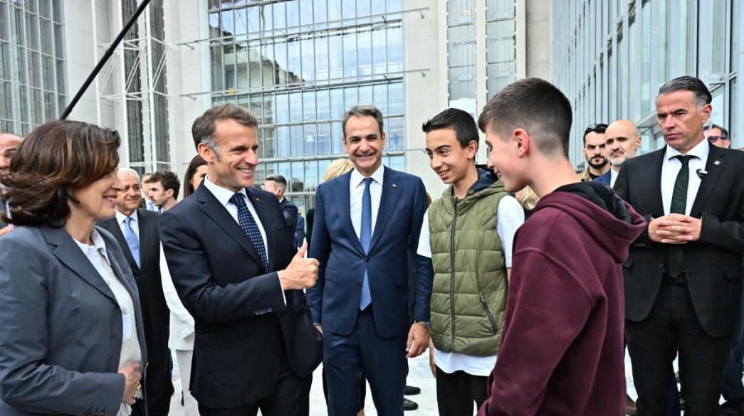 Μητσοτάκης, Μακρόν