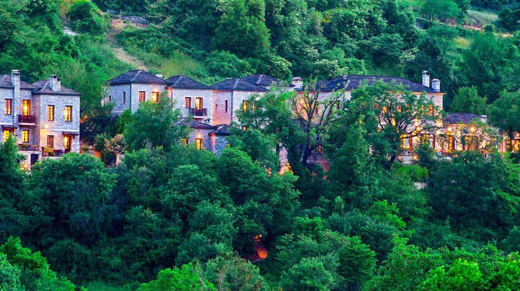 Aristi Mountain Resort & Villas