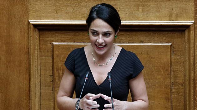 Δόμνα Μιχαηλίδου ομιλεί