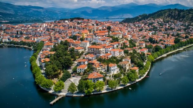 Άποψη Καστοριάς λίμνη