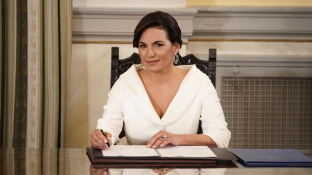 Όλγα Κεφαλογιάννη πορτραίτο