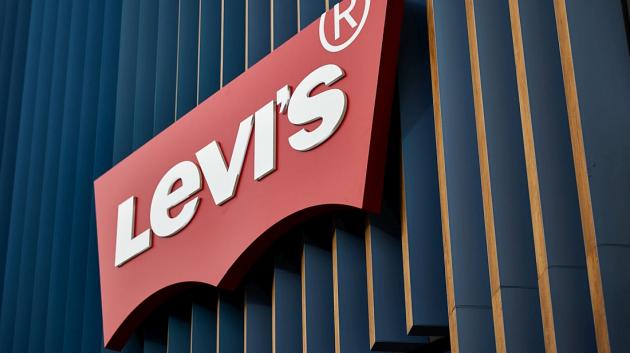 LEVI'S