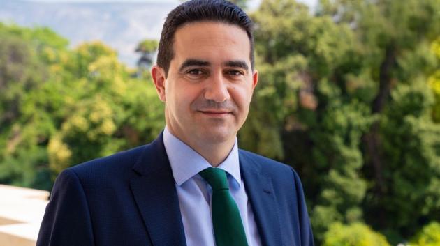 Μιχάλης Κατρίνης πορτρέτο