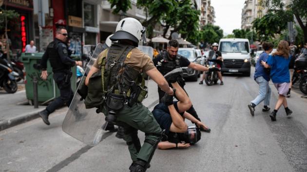 Αστυνομικός σύλληψη δρόμου