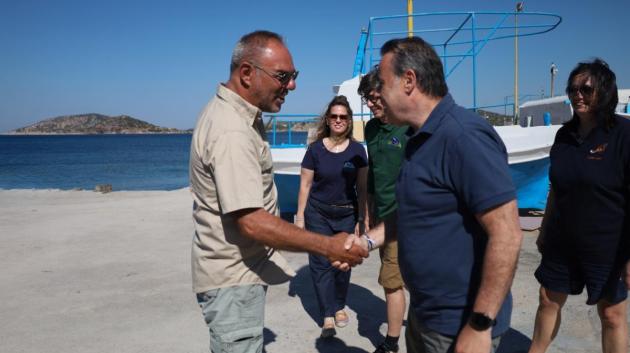 Άτομα του Υπουργείου Περιβάλλοντος και Ενέργειας