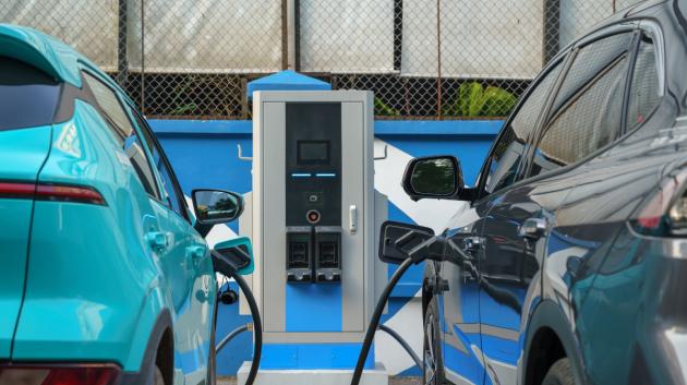 Ηλεκτρικά αυτοκίνητα φόρτιση