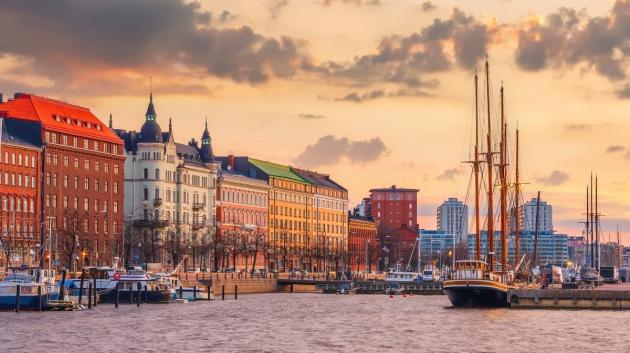 Αποβάθρα Χελσίνκι ηλιοβασίλεμα