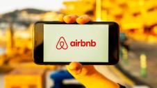 airbnb-akinita-tourismos