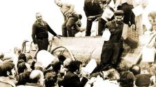 Γιώργος Καματερός πλήθος νερό