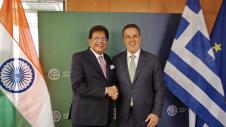 Ο Υπουργός Εμπορίου & Βιομηχανίας της Ινδίας, κ. Piyush Goyal και ο Υπουργός Περιβάλλοντος και Ενέργειας. Σταύρος Παπασταύρου