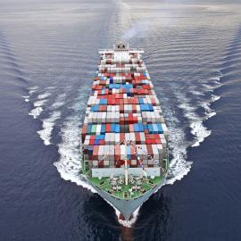 Εμπορευματοκιβώτιο πλοίο θάλασσα