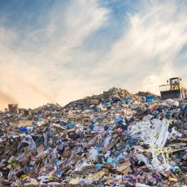 Σκουπίδια χωματερής