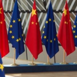 Σημαίες ΕΕ και Κίνας