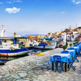 Χάλκη παραθαλάσσια ταβέρνα