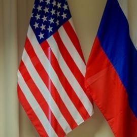 Σημαίες ΗΠΑ Ρωσίας
