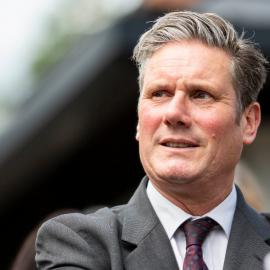 Κιρ Στάρμερ κοντινό