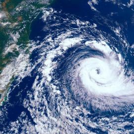 κυκλώνας από δορυφόρο