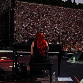 Πιανίστρια σε συναυλία