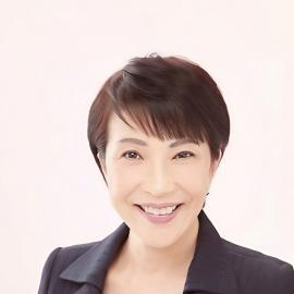 Σαναέ Τακαΐτσι πορτρέτο