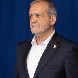 Μασούντ Πεζεσκεγιάν πορτρέτο