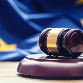 Δικαστική σφύρα Ευρωπαϊκής Ένωσης