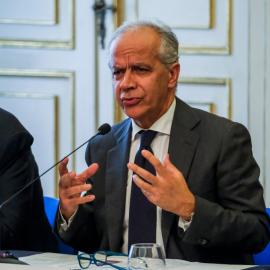 Ματέο Πιαντεντόζι ομιλία