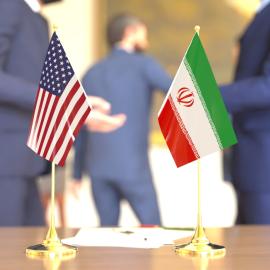 Σημαίες ΗΠΑ και Ιράν