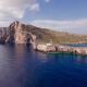 Βραχώδες ακρωτήριο στο Αιγαίο