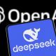 Λογότυπο DeepSeek και OpenAI